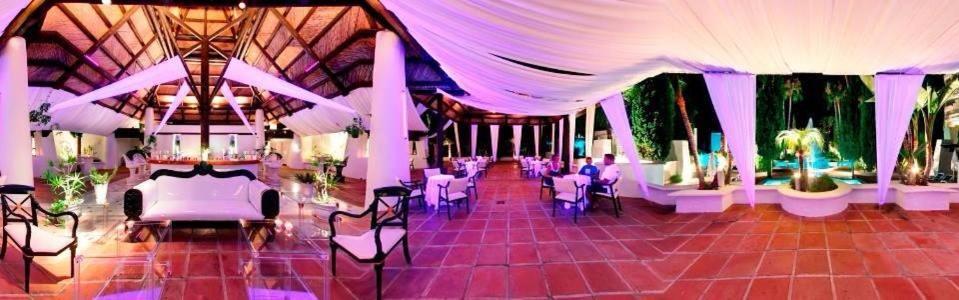 Hotel Suites Albayzin Del Mar Альмуньекар Экстерьер фото